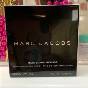 Brand New Marc Jacobs Marvelous Mousse Foundation